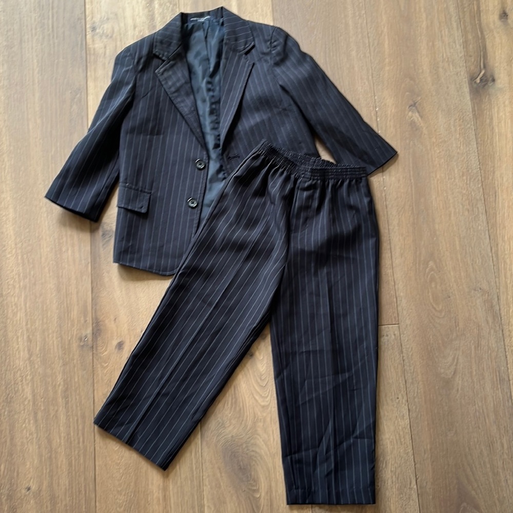 Nautica boys suit set - size 4t